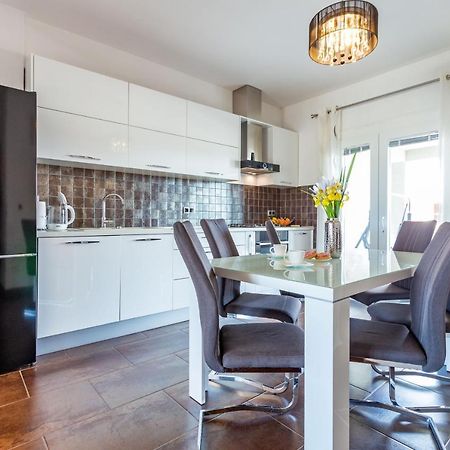Rs Two Bedroom Apartment Sukošan 외부 사진